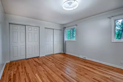 104 E Louis Avenue, Lake Forest, IL 60045 - Photo 13