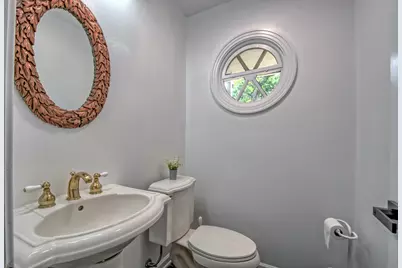104 E Louis Avenue, Lake Forest, IL 60045 - Photo 11