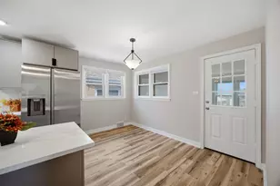 8039 S Campbell Ave, Chicago, IL 60652 - Photo 11