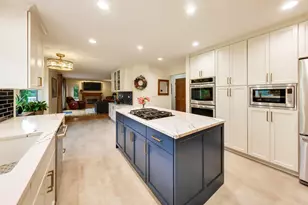515 Grand Meadow Ln, McHenry, IL 60051 - Photo 13