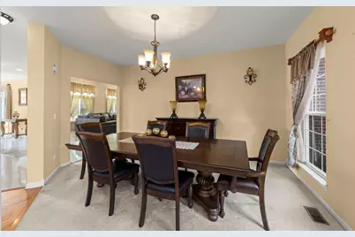 450 Raintree Drive, Oswego, IL 60543 - Photo 7