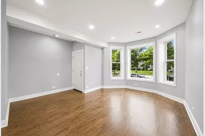 4513 W West End Avenue, Chicago, IL 60624 - Photo 5