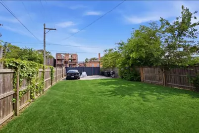 4513 W West End Avenue, Chicago, IL 60624 - Photo 17