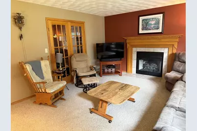 1891 Indian Springs Court, Freeport, IL 61032 - Photo 11