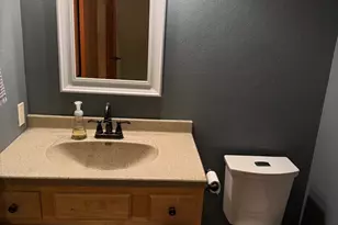1891 Indian Springs Ct, Freeport, IL 61032 - Photo 9