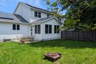 1891 Indian Springs Ct, Freeport, IL 61032 - Photo 25