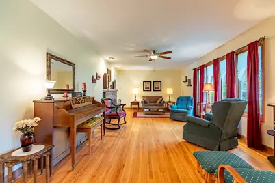 18622 Burnham Avenue, Lansing, IL 60438 - Photo 13