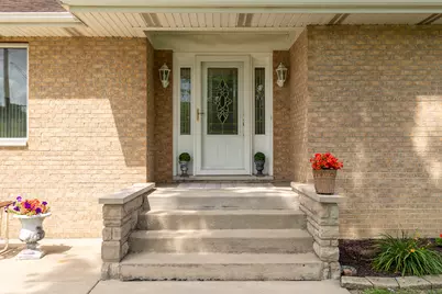 18622 Burnham Avenue, Lansing, IL 60438 - Photo 3