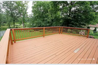 26145 W Lake Avenue, Antioch, IL 60002 - Photo 21