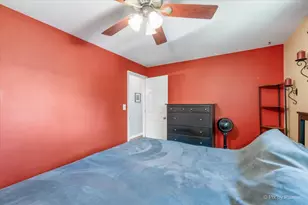 29W264 Lee Rd, West Chicago, IL 60185 - Photo 11