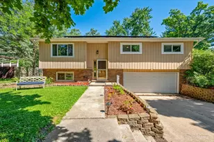 29W264 Lee Rd, West Chicago, IL 60185 - Photo 1