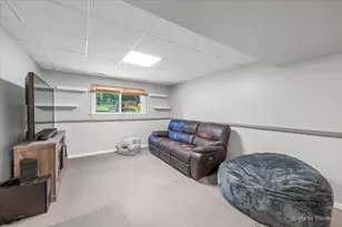 29W264 Lee Rd, West Chicago, IL 60185 - Photo 15