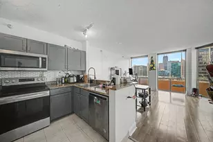 222 N Columbus Dr, Chicago, IL 60601 - Photo 17