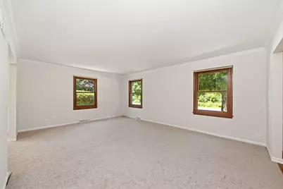 1065 Barneswood Drive, Downers Grove, IL 60515 - Photo 7