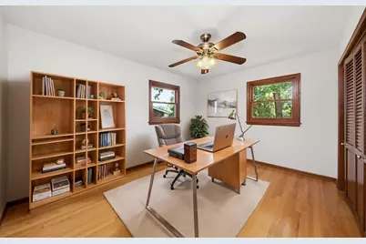 1065 Barneswood Drive, Downers Grove, IL 60515 - Photo 27