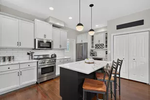 1320 W Grenshaw St, Chicago, IL 60607 - Photo 9