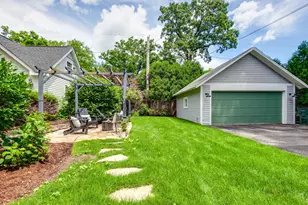 130 E North Ave, Lake Bluff, IL 60044 - Photo 37