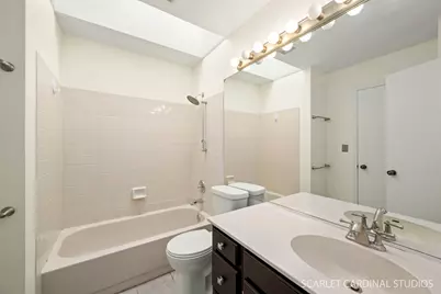 315 Newport Lane, Aurora, IL 60504 - Photo 13