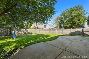 315 Newport Ln, Aurora, IL 60504 - Photo 15