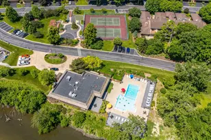 1302 Hawthorne Ln, Hinsdale, IL 60521 - Photo 47