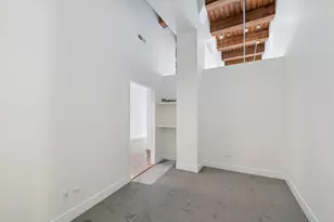 521 W Superior St, Chicago, IL 60654 - Photo 9
