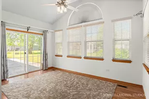 16606 Buckner Pond Wy, Crest Hill, IL 60403 - Photo 7