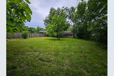 114 E Clark Street, Glenwood, IL 60425 - Photo 17
