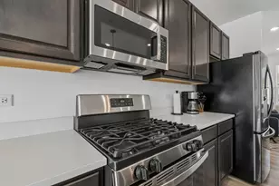 2703 Martini St, Mundelein, IL 60060 - Photo 9