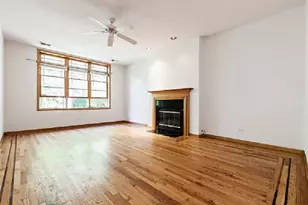 4237 N Kenmore Ave, Chicago, IL 60613 - Photo 3