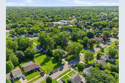 658 Pleasant Street, Woodstock, IL 60098 - Photo 27