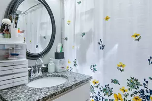 3402 W Beach Ave, Chicago, IL 60651 - Photo 17