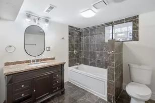 3402 W Beach Ave, Chicago, IL 60651 - Photo 21