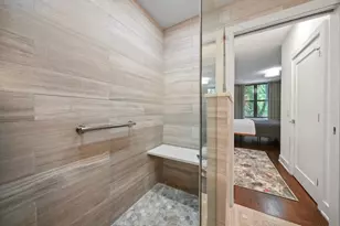55 W Delaware Pl, Chicago, IL 60610 - Photo 7
