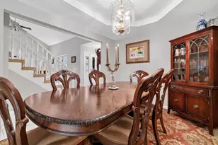 640 Walnut Oaks Dr, Roselle, IL 60172 - Photo 9