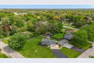 37W150 Olwin Drive, Elgin, IL 60124 - Photo 11