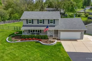 37W150 Olwin Dr, Elgin, IL 60124 - Photo 3