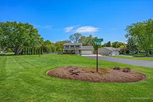 37W150 Olwin Dr, Elgin, IL 60124 - Photo 45