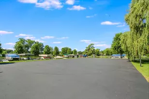 135 Harbor Dr, Lake Barrington, IL 60010 - Photo 49