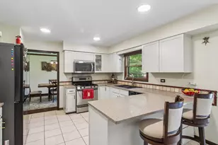 816 Bonnie Brae Ln, Bolingbrook, IL 60440 - Photo 15