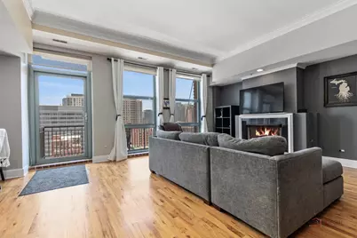 165 N Canal Street #1205, Chicago, IL 60606 - Photo 9