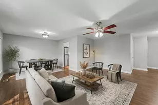1704 S Highland Ave, Arlington Heights, IL 60005 - Photo 5