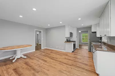 1704 S Highland Avenue, Arlington Heights, IL 60005 - Photo 9