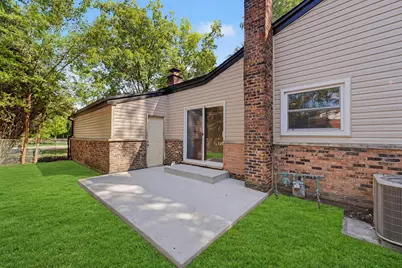 1704 S Highland Avenue, Arlington Heights, IL 60005 - Photo 23
