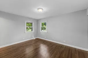 1704 S Highland Ave, Arlington Heights, IL 60005 - Photo 15