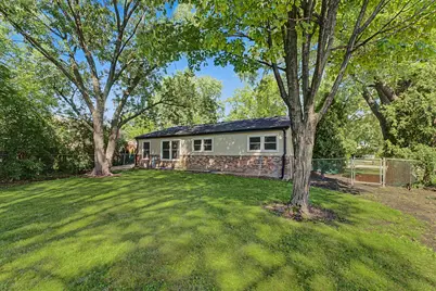 1704 S Highland Avenue, Arlington Heights, IL 60005 - Photo 27