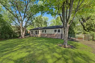 1704 S Highland Ave, Arlington Heights, IL 60005 - Photo 27