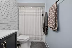 11765 Brookshire Dr, Orland Park, IL 60467 - Photo 13