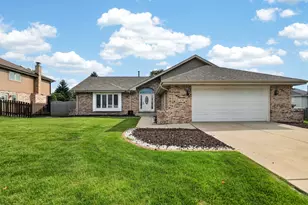 11765 Brookshire Dr, Orland Park, IL 60467 - Photo 1