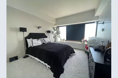 175 E Delaware Place #6109, Chicago, IL 60611 - Photo 23