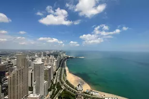 175 E Delaware Pl, Chicago, IL 60611 - Photo 11